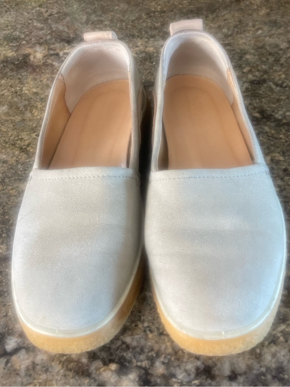 Women’s Casual Slip-On Sneakers